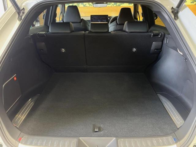 ハリアー Z レザーパッケージ 禁煙車 モデリスタエアロ 純正12.3インチディスプレイオーディオ 全周囲カメラ JBLサウンドシステム レーダークルーズコントロール ETC 純正革巻きステアリング 純正19インチアルミ(11枚目)