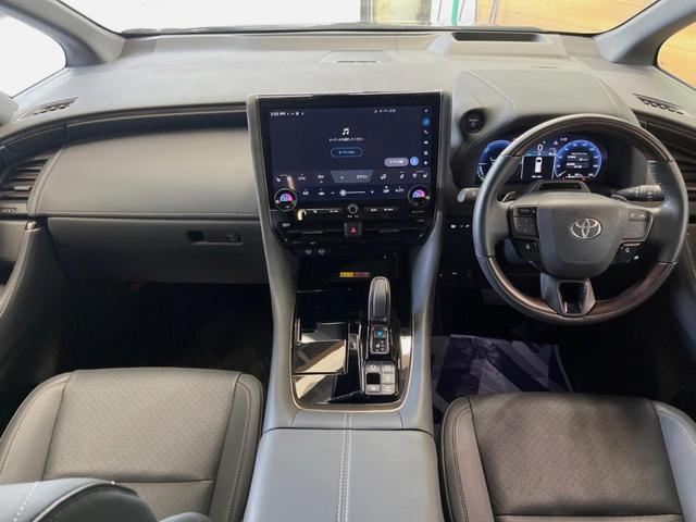 ヴェルファイアハイブリッド Ｚ　プレミア　ガラスルーフ　両側電動ドア　後席モニター　全周囲カメラ　衝突被害軽減システム　１００Ｖ電源　レーダークルーズ　電動リアゲート　レザーシート　前席中列シートエアコン　前席中列パワーシート（2枚目）