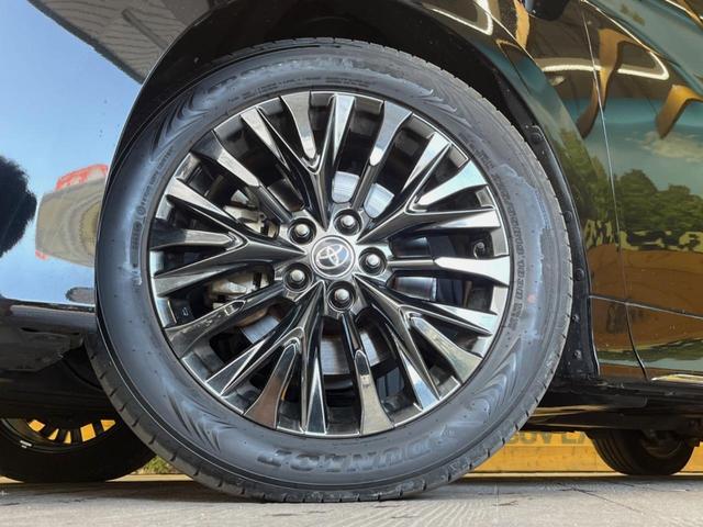 ヴェルファイアハイブリッド Ｚ　プレミア　ガラスルーフ　両側電動ドア　後席モニター　全周囲カメラ　衝突被害軽減システム　１００Ｖ電源　レーダークルーズ　電動リアゲート　レザーシート　前席中列シートエアコン　前席中列パワーシート（13枚目）