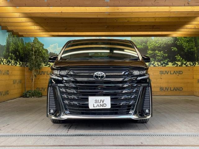 ヴェルファイアハイブリッド Ｚ　プレミア　ガラスルーフ　両側電動ドア　後席モニター　全周囲カメラ　衝突被害軽減システム　１００Ｖ電源　レーダークルーズ　電動リアゲート　レザーシート　前席中列シートエアコン　前席中列パワーシート（14枚目）