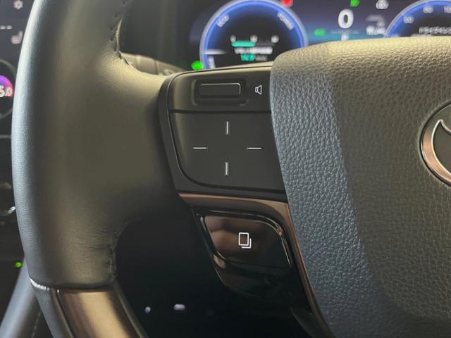 ヴェルファイアハイブリッド Ｚ　プレミア　ガラスルーフ　両側電動ドア　後席モニター　全周囲カメラ　衝突被害軽減システム　１００Ｖ電源　レーダークルーズ　電動リアゲート　レザーシート　前席中列シートエアコン　前席中列パワーシート（46枚目）