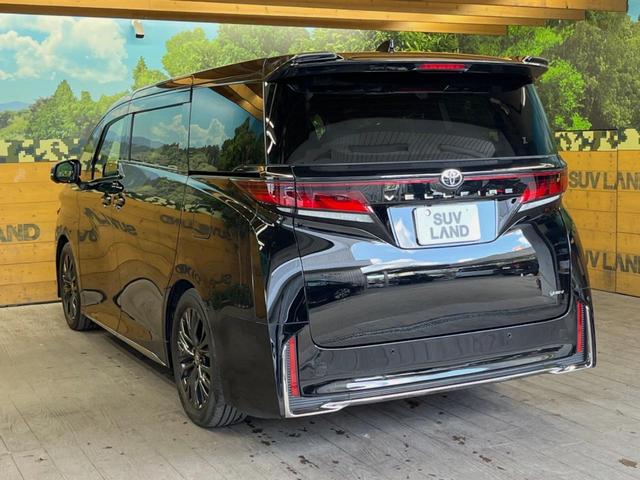 ヴェルファイアハイブリッド Ｚ　プレミア　ガラスルーフ　両側電動ドア　後席モニター　全周囲カメラ　衝突被害軽減システム　１００Ｖ電源　レーダークルーズ　電動リアゲート　レザーシート　前席中列シートエアコン　前席中列パワーシート（62枚目）