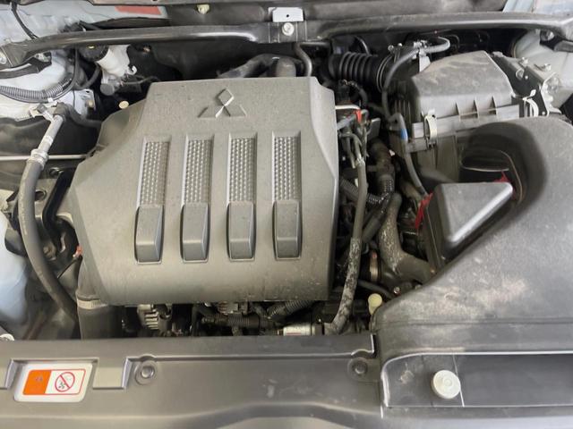 エクリプスクロス ブラックエディション 禁煙車 サンルーフ ディスプレイオーディオ 全周囲カメラ マイパイロット パワーシート パワーバックドア 合皮レザーシート 18インチアルミ オートブレーキホールド シートヒーター Bluetooth(20枚目)