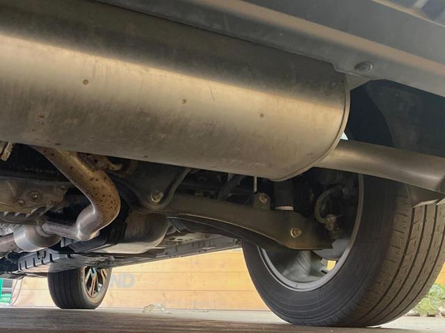 エクリプスクロス ブラックエディション 禁煙車 サンルーフ ディスプレイオーディオ 全周囲カメラ マイパイロット パワーシート パワーバックドア 合皮レザーシート 18インチアルミ オートブレーキホールド シートヒーター Bluetooth(22枚目)