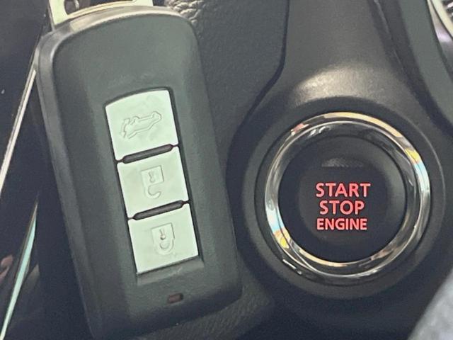 エクリプスクロス ブラックエディション 禁煙車 サンルーフ ディスプレイオーディオ 全周囲カメラ マイパイロット パワーシート パワーバックドア 合皮レザーシート 18インチアルミ オートブレーキホールド シートヒーター Bluetooth(44枚目)