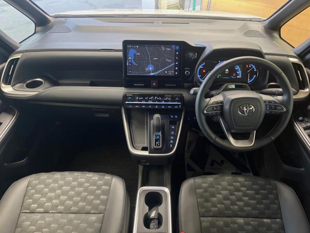 ヴォクシー ハイブリッドＳ－Ｚ　純正１０．５型ディスプレイオーディオナビ　全周囲カメラ　セーフティセンス　ブラインドスポットモニター　レーダークルーズ　両側パワースライドドア　純正１７インチアルミ　パワーバックドア　ＥＴＣ（2枚目）