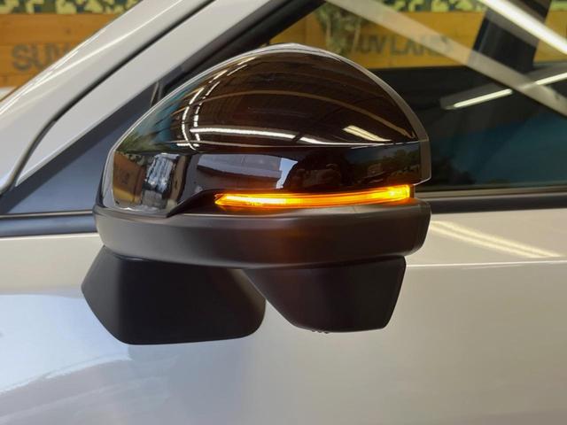 WR-V Z ブラックスタイル 登録済未使用車 純正8インチナビ バックカメラ 衝突被害軽減システム レーダークルーズ コーナーセンサー スマートキー LEDヘッド 車線逸脱警報 オートライト グレード専用純正17インチアルミ(22枚目)