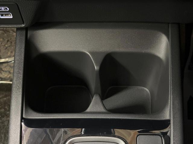 WR-V Z ブラックスタイル 登録済未使用車 純正8インチナビ バックカメラ 衝突被害軽減システム レーダークルーズ コーナーセンサー スマートキー LEDヘッド 車線逸脱警報 オートライト グレード専用純正17インチアルミ(40枚目)