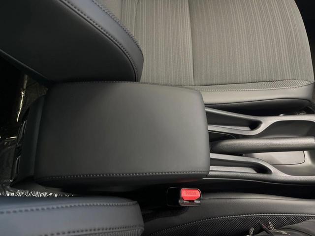 WR-V Z ブラックスタイル 登録済未使用車 純正8インチナビ バックカメラ 衝突被害軽減システム レーダークルーズ コーナーセンサー スマートキー LEDヘッド 車線逸脱警報 オートライト グレード専用純正17インチアルミ(41枚目)