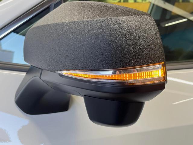 RAV4 ハイブリッドアドベンチャー オフロードパッケージII 登録済未使用車 10.5インチディスプレイオーディオ バックカメラ セーフティセンス レーダークルーズ 前席シートエアコン パワーシート コーナーセンサー ブラインドスポットモニター ルーフレール(22枚目)