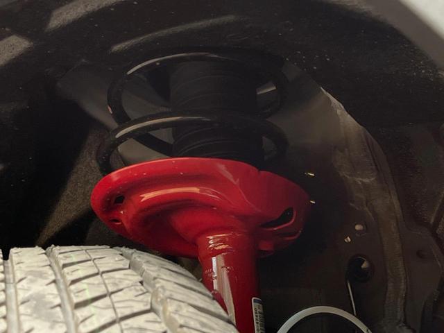 RAV4 ハイブリッドアドベンチャー オフロードパッケージII 登録済未使用車 10.5インチディスプレイオーディオ バックカメラ セーフティセンス レーダークルーズ 前席シートエアコン パワーシート コーナーセンサー ブラインドスポットモニター ルーフレール(28枚目)