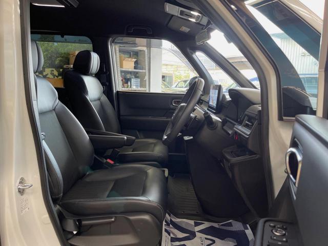 ステップワゴン e:HEVスパーダ 純正11.4型ナビ バックカメラ フリップダウンモニター レーダークルーズ 禁煙車 両側電動スライドドア パワーバックドア ブラインドスポットモニター ETC LEDヘッド クリアランスソナー(8枚目)