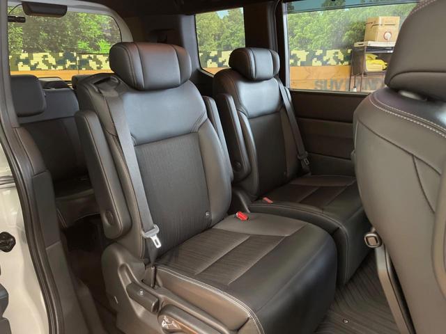 ステップワゴン e:HEVスパーダ 純正11.4型ナビ バックカメラ フリップダウンモニター レーダークルーズ 禁煙車 両側電動スライドドア パワーバックドア ブラインドスポットモニター ETC LEDヘッド クリアランスソナー(9枚目)