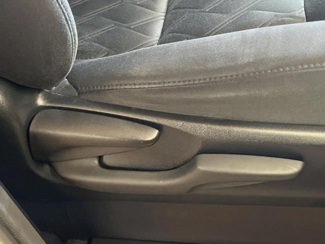 ヴェルファイア ２．５Ｚ　Ａエディション　ＢＩＧ－Ｘ１１型ナビ　１２型後席モニター　バックカメラ　セーフティセンス　レーダークルーズ　純正１７インチアルミ　両側パワースライドドア　ＬＥＤヘッドライト　ＥＴＣ　Ｂｌｕｅｔｏｏｔｈ　スマートキー（30枚目）