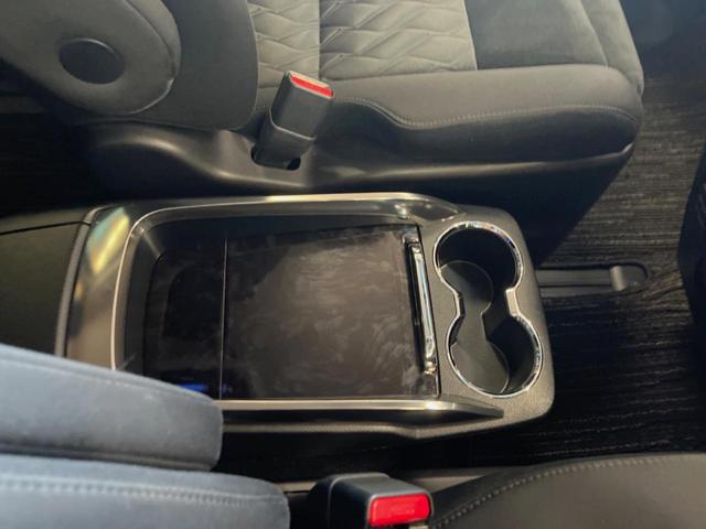 ヴェルファイア ２．５Ｚ　Ａエディション　ＢＩＧ－Ｘ１１型ナビ　１２型後席モニター　バックカメラ　セーフティセンス　レーダークルーズ　純正１７インチアルミ　両側パワースライドドア　ＬＥＤヘッドライト　ＥＴＣ　Ｂｌｕｅｔｏｏｔｈ　スマートキー（49枚目）