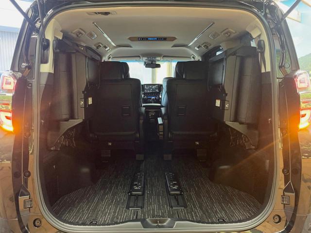 ヴェルファイア 2.5Z Gエディション 純正10型ナビ バックカメラ レーダークルーズ 禁煙車 パワーバックドア パワーシート シートベンチレーション 両側電動スライドドア ETC LEDヘッド オットマン 黒革シート(12枚目)