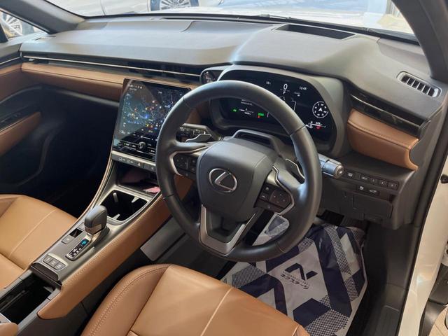 LBX リラックス 禁煙車 9.8インチディスプレイオーディオ 全周囲カメラ レーダークルーズ パワーバックドア ブラインドスポットモニター シートメモリー ETC LEDヘッド クリアランスソナー 衝突軽減 茶革シート(31枚目)