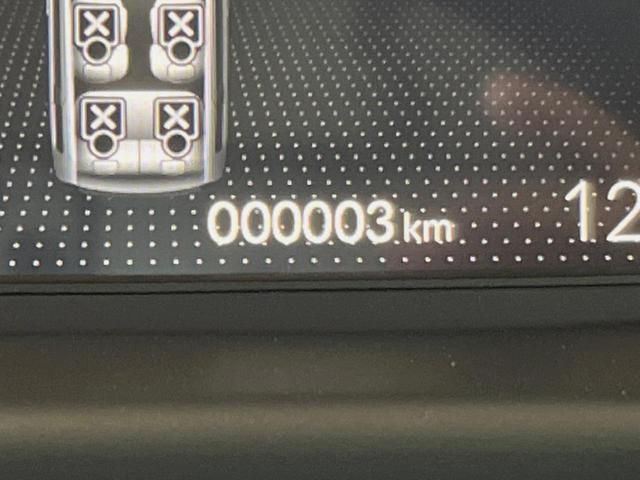 フリード クロスター　登録済未使用　レーダークルーズコントロール　両側電動スライドドア　ホンダセンシング　シートヒーター　　スマートキー　革巻きステアリング　１５インチ純正アルミ　ルーフレール　ＬＥＤヘッドライト（37枚目）