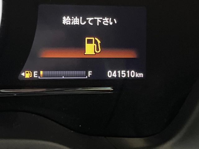 ヴェゼル ハイブリッドＺ・ホンダセンシング　禁煙車　純正ＳＤナビ　バックカメラ　ホンダセンシング　レーダークルーズコントロール　シートヒーター　ハーフレザーシート　トノボード　純正革巻きステアリング　１７インチ純正アルミ　デュアルオートエアコン（32枚目）
