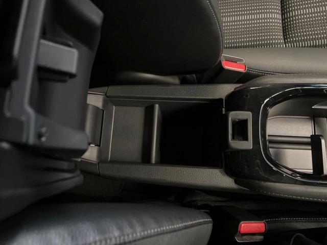 ヴェゼル ハイブリッドＺ・ホンダセンシング　禁煙車　純正ＳＤナビ　バックカメラ　ホンダセンシング　レーダークルーズコントロール　シートヒーター　ハーフレザーシート　トノボード　純正革巻きステアリング　１７インチ純正アルミ　デュアルオートエアコン（49枚目）