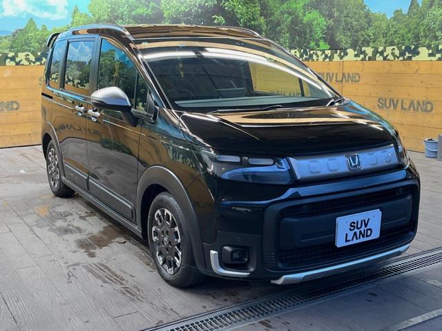 フリード e:HEVクロスター 6人乗り 禁煙車 純正11.4インチナビ バックカメラ 両側電動スライドドア シートヒーター ホンダセンシング アルミルーフレール LEDヘッドライト オートハイビーム ブラインドスポット ETC(17枚目)