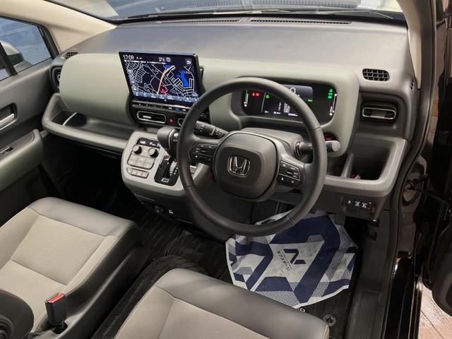 フリード e:HEVクロスター 6人乗り 禁煙車 純正11.4インチナビ バックカメラ 両側電動スライドドア シートヒーター ホンダセンシング アルミルーフレール LEDヘッドライト オートハイビーム ブラインドスポット ETC(36枚目)