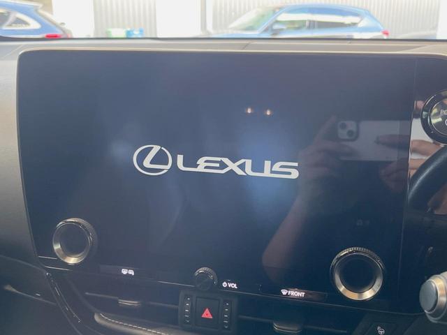 NX NX350h Fスポーツ 禁煙車 パノラマサンルーフ 純正14インチディスプレイオーディオ 全周囲カメラ マークレビンソンプレミアムサウンドシステム セーフティセンスプラス デジタルインナーミラー ハンズフリーパワーバックドア(4枚目)