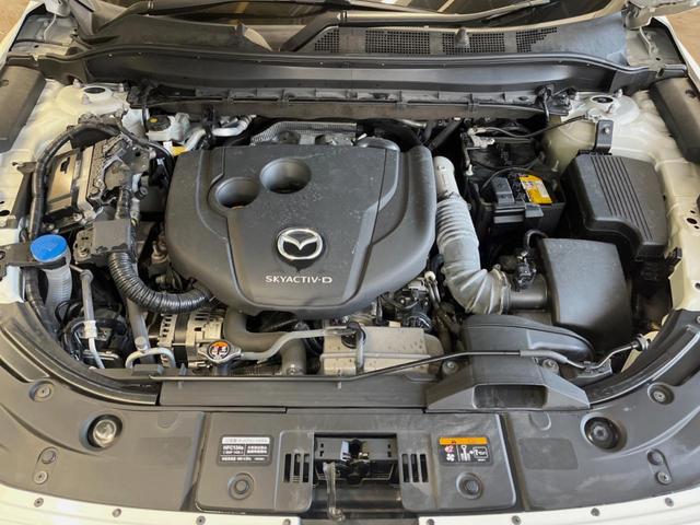 ＣＸ－５ ＸＤ　エクスクルーシブモード　特別仕様車　ＢＯＳＥサウンドシステム　８型マツダコネクトナビ　全周囲カメラ　レーダークルーズ　メモリー機能付きパワーシート　ブラインドスポットモニター　シートベンチレーション　ＥＴＣ　ナッパ革シート（18枚目）