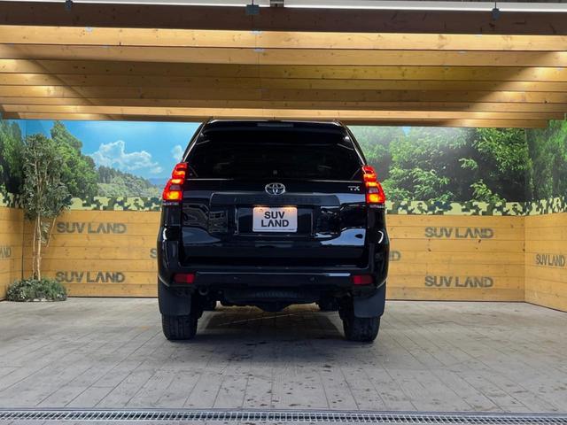 ランドクルーザープラド ＴＸ　Ｌパッケージ　マットブラックエディション　禁煙車　サンルーフ　ディーゼル　純正９型ディスプレイオーディオ　全周囲カメラ　レーダークルーズコントロール　シートベンチレーション　パワーシート　ＬＥＤヘッド　ＥＴＣ　セーフティセンス　黒革シート（15枚目）