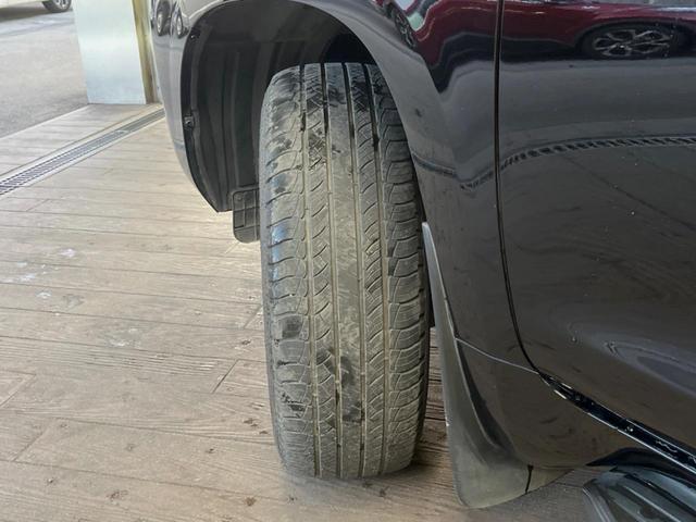 ランドクルーザープラド ＴＸ　Ｌパッケージ　マットブラックエディション　禁煙車　サンルーフ　ディーゼル　純正９型ディスプレイオーディオ　全周囲カメラ　レーダークルーズコントロール　シートベンチレーション　パワーシート　ＬＥＤヘッド　ＥＴＣ　セーフティセンス　黒革シート（23枚目）