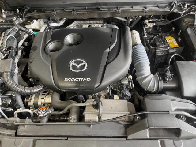ＣＸ－５ ＸＤ　ブラックトーンエディション　１０．２５インチマツダコネクト　全周囲カメラ　衝突軽減　レーダークルーズ　ブラインドスポットモニター　パワーバックドア　ハーフレザーシート　グレード専用１９インチアルミ　ＬＥＤヘッド　スマートキー（18枚目）