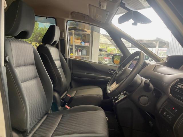 セレナ ハイウェイスターＶ　プロパイロット　純正１０型ナビ　ハンズフリー機能付き両側パワースライドドア　バックカメラ　衝突軽減システム　禁煙車　ドライブレコーダー　ＥＴＣ　純正１６インチアルミ　ブラインドスポットモニター（8枚目）