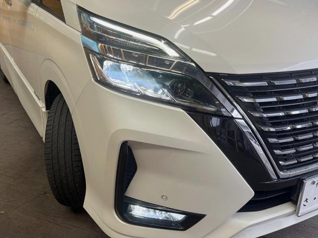 セレナ ハイウェイスターＶ　プロパイロット　純正１０型ナビ　ハンズフリー機能付き両側パワースライドドア　バックカメラ　衝突軽減システム　禁煙車　ドライブレコーダー　ＥＴＣ　純正１６インチアルミ　ブラインドスポットモニター（13枚目）