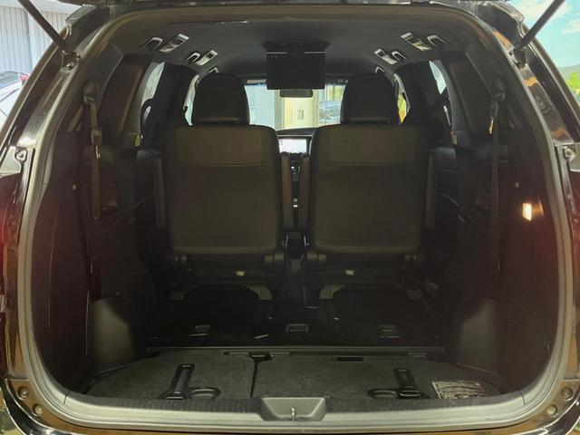 エスティマ アエラス　プレミアム　モデリスタエアロ　純正９インチナビ　バックカメラ　セーフティセンス　クルーズコントロール　フリップダウン　両側パワスラ　パワーシート　ハーフレザーシート　ＬＥＤヘッド　純正１８インチアルミ　ＥＴＣ（10枚目）