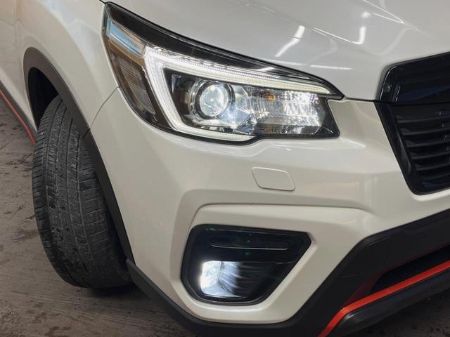 フォレスター Ｘ－ブレイク　純正ビルトインナビ　フロント・サイド・バックカメラ　アイサイト　レーダークルーズ　全席シートヒーター　デジタルインナーミラー　パワーバックドア　グレード専用１７インチアルミ　ＬＥＤヘッド　スマートキー（12枚目）