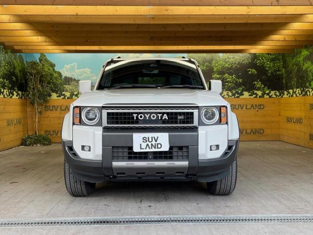 ランドクルーザー２５０ ＶＸ　ディーゼル　サンルーフ　１２．３インチディスプレイオーディオ　全周囲カメラ　セーフティセンス　レーダークルーズ　ブラインドスポットモニター　デジタルインナーミラー　ＬＥＤヘッド　純正１８インチアルミ（14枚目）