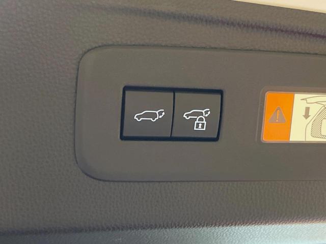 ランドクルーザー２５０ ＶＸ　ディーゼル　サンルーフ　１２．３インチディスプレイオーディオ　全周囲カメラ　セーフティセンス　レーダークルーズ　ブラインドスポットモニター　デジタルインナーミラー　ＬＥＤヘッド　純正１８インチアルミ（27枚目）