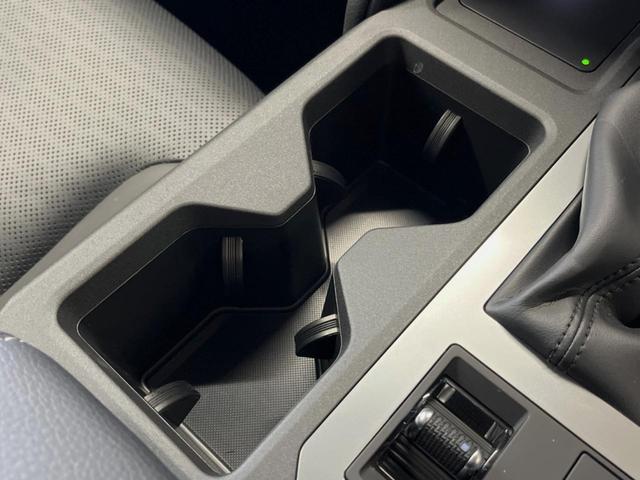 ランドクルーザー２５０ ＶＸ　ディーゼル　サンルーフ　１２．３インチディスプレイオーディオ　全周囲カメラ　セーフティセンス　レーダークルーズ　ブラインドスポットモニター　デジタルインナーミラー　ＬＥＤヘッド　純正１８インチアルミ（51枚目）