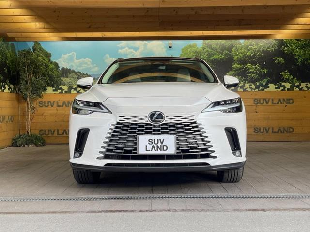 ＲＸ ＲＸ３５０ｈ　バージョンＬ　サンルーフ　１４型ディスプレイオーディオ　全周囲カメラ　レーダークルーズ　マークレビンソン　禁煙車　デジタルインナーミラー　シートベンチレーション　ブラインドスポットモニター　ＥＴＣ　三眼ＬＥＤヘッド（15枚目）