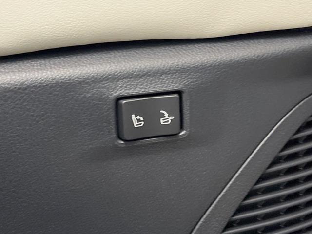 ＲＸ ＲＸ３５０ｈ　バージョンＬ　サンルーフ　１４型ディスプレイオーディオ　全周囲カメラ　レーダークルーズ　マークレビンソン　禁煙車　デジタルインナーミラー　シートベンチレーション　ブラインドスポットモニター　ＥＴＣ　三眼ＬＥＤヘッド（37枚目）