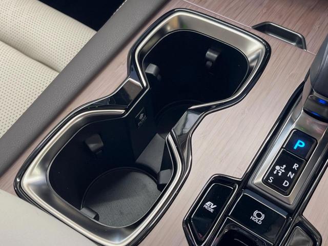 ＲＸ ＲＸ３５０ｈ　バージョンＬ　サンルーフ　１４型ディスプレイオーディオ　全周囲カメラ　レーダークルーズ　マークレビンソン　禁煙車　デジタルインナーミラー　シートベンチレーション　ブラインドスポットモニター　ＥＴＣ　三眼ＬＥＤヘッド（50枚目）