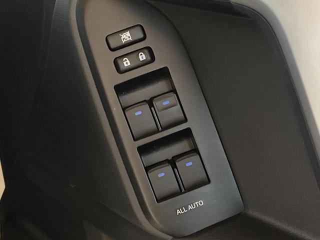 ランドクルーザープラド TX Lパッケージ・ブラックエディション ディーゼル 禁煙車 ムーンルーフ 9インチナビ バックカメラ セーフティーセンス デジタルインナーミラー パワーシート ブラック革シート 18インチ純正ブラック塗装アルミ シートベンチレーション(30枚目)