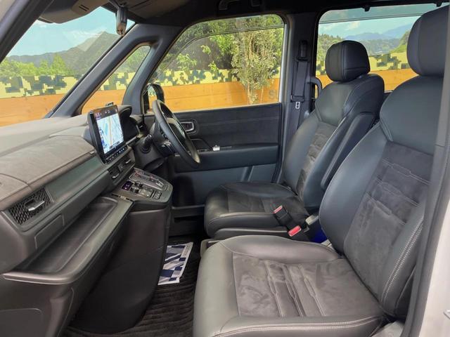 ステップワゴン ｅ：ＨＥＶスパーダ　プレミアムライン　禁煙車　１１．４インチナビ　全周囲カメラ　パワーバックドア　ホンダセンシング　ハーフレザーシート　両側電動スライドドア　シートヒーター　デュアルオートエアコン　オートブレーキホールド　１７インチアルミ（7枚目）