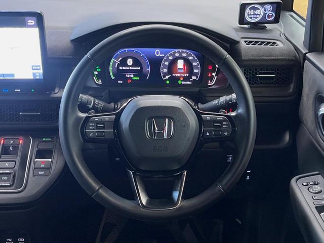 ステップワゴン ｅ：ＨＥＶスパーダ　プレミアムライン　禁煙車　１１．４インチナビ　全周囲カメラ　パワーバックドア　ホンダセンシング　ハーフレザーシート　両側電動スライドドア　シートヒーター　デュアルオートエアコン　オートブレーキホールド　１７インチアルミ（11枚目）