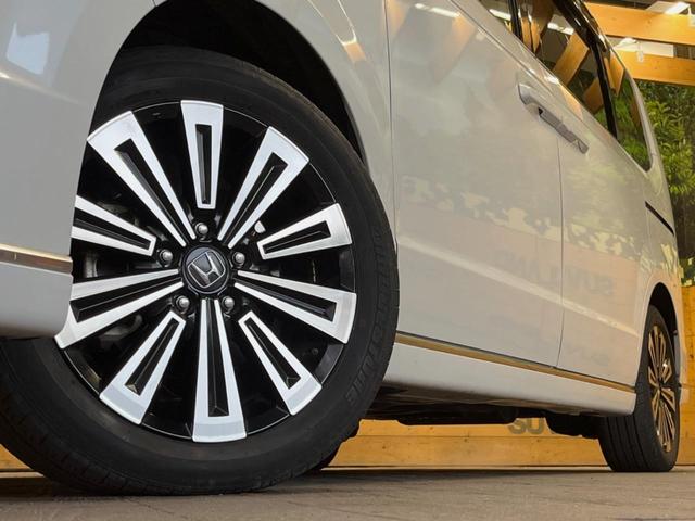 ステップワゴン ｅ：ＨＥＶスパーダ　プレミアムライン　禁煙車　１１．４インチナビ　全周囲カメラ　パワーバックドア　ホンダセンシング　ハーフレザーシート　両側電動スライドドア　シートヒーター　デュアルオートエアコン　オートブレーキホールド　１７インチアルミ（13枚目）