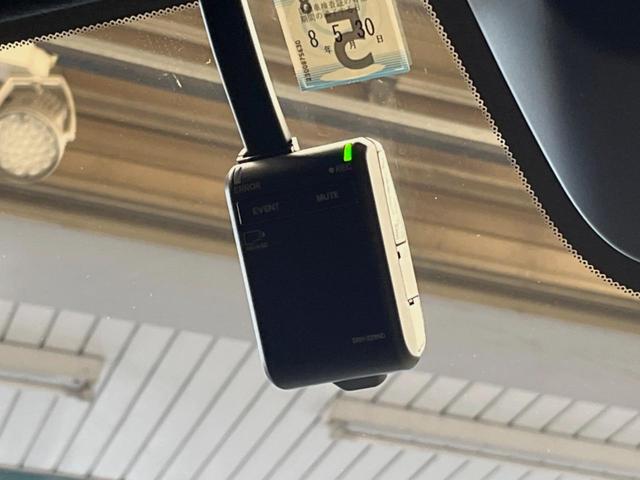 ステップワゴン ｅ：ＨＥＶスパーダ　プレミアムライン　禁煙車　１１．４インチナビ　全周囲カメラ　パワーバックドア　ホンダセンシング　ハーフレザーシート　両側電動スライドドア　シートヒーター　デュアルオートエアコン　オートブレーキホールド　１７インチアルミ（43枚目）