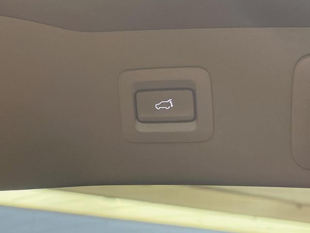 ＣＸ－５ ＸＤ　プロアクティブ　８インチマツダコネクトナビ　サイド・バックカメラ　レーダークルーズ　禁煙車　パワーバックドア　シートヒーター　パワーシート　ディーゼル　ＥＴＣ　ＬＥＤヘッド　クリアランスソナー　衝突軽減（7枚目）