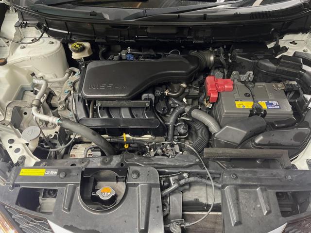 エクストレイル ２０Ｘ　エマージェンシーブレーキパッケージ　禁煙車　メーカーナビ　全周囲カメラ　シートヒーター　エマージェンシ－ブレーキ　１７インチアルミ　革巻きステアリング　デュアルオートエアコン　クルーズコントロール　スマートキー　ＬＥＤライト　ＥＴＣ（18枚目）