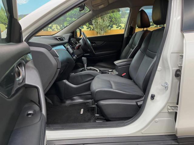 エクストレイル ２０Ｘ　エマージェンシーブレーキパッケージ　禁煙車　メーカーナビ　全周囲カメラ　シートヒーター　エマージェンシ－ブレーキ　１７インチアルミ　革巻きステアリング　デュアルオートエアコン　クルーズコントロール　スマートキー　ＬＥＤライト　ＥＴＣ（23枚目）