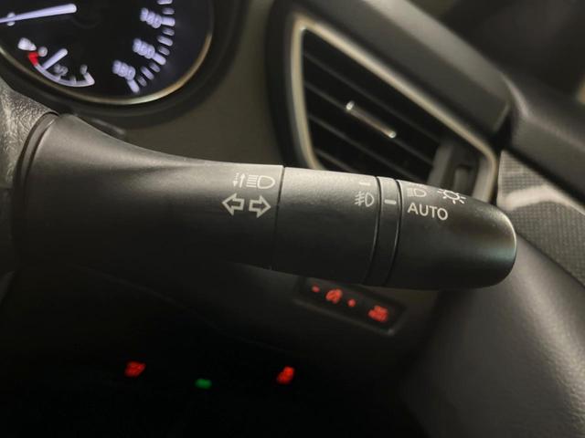 エクストレイル ２０Ｘ　エマージェンシーブレーキパッケージ　禁煙車　メーカーナビ　全周囲カメラ　シートヒーター　エマージェンシ－ブレーキ　１７インチアルミ　革巻きステアリング　デュアルオートエアコン　クルーズコントロール　スマートキー　ＬＥＤライト　ＥＴＣ（39枚目）